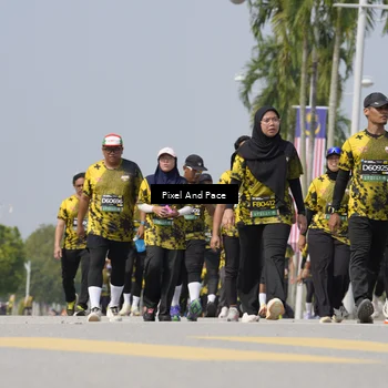 Runner Photo 6557852