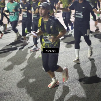 Runner Photo 6557856