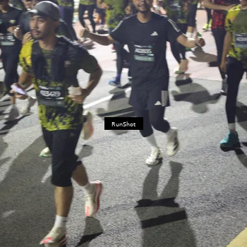 Runner Photo 6557859