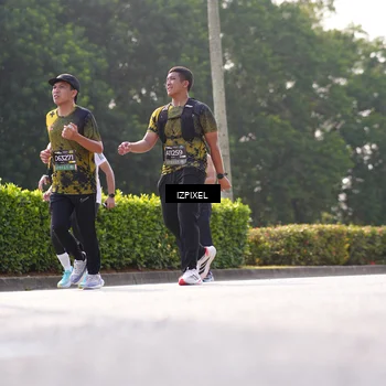 Runner Photo 6557877