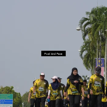 Runner Photo 6557888