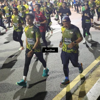 Runner Photo 6558005
