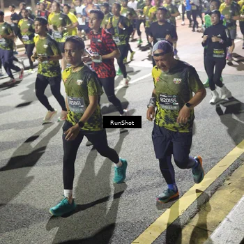 Runner Photo 6558010
