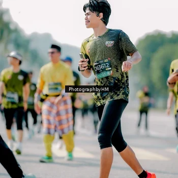 Runner Photo 6558022