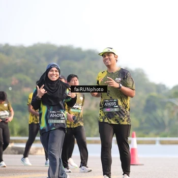 Runner Photo 6558023
