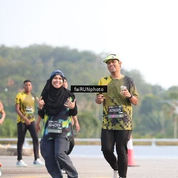 Runner Photo 6558026