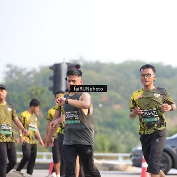 Runner Photo 6558027