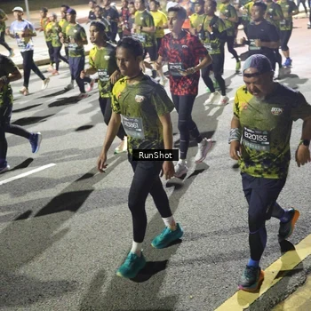 Runner Photo 6558039