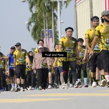 Runner Photo 6558047