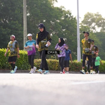 Runner Photo 6558052