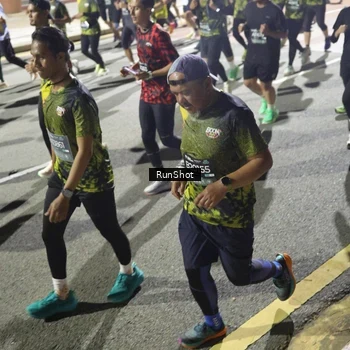 Runner Photo 6558053