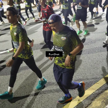 Runner Photo 6558060