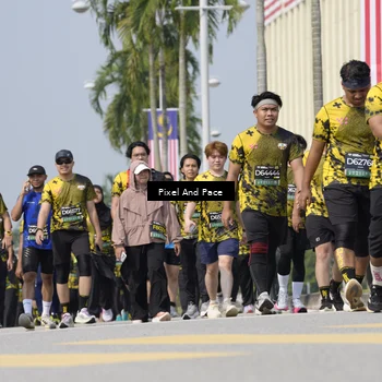 Runner Photo 6558065