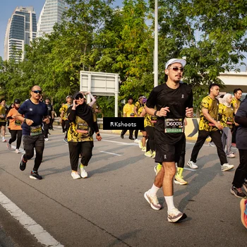 Runner Photo 6558071