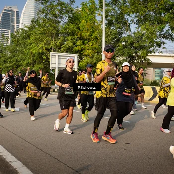 Runner Photo 6558074