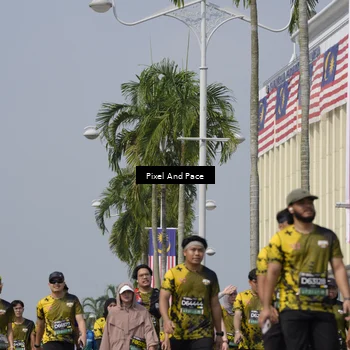 Runner Photo 6558084