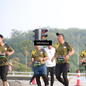 Runner Photo 6558105