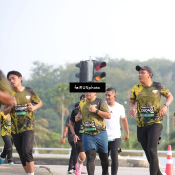 Runner Photo 6558106