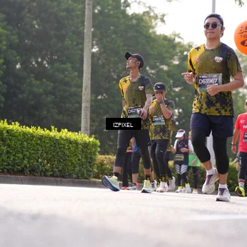 Runner Photo 6558115