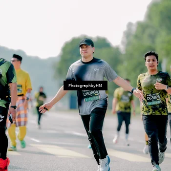 Runner Photo 6558123