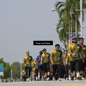 Runner Photo 6558128