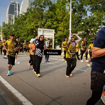 Runner Photo 6558131