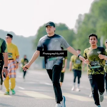 Runner Photo 6558132