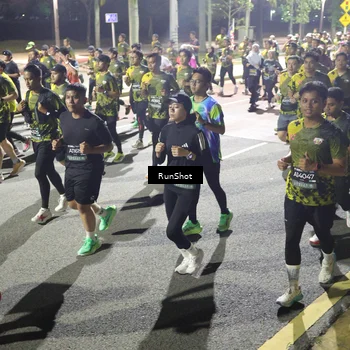 Runner Photo 6558137