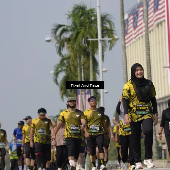 Runner Photo 6558156