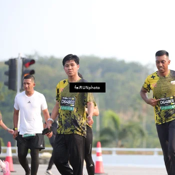 Runner Photo 6558164