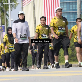 Runner Photo 6558180