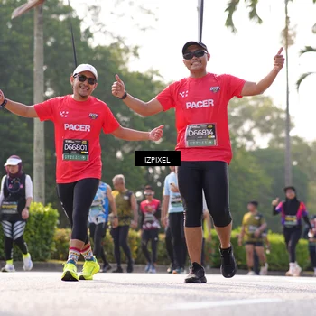 Runner Photo 6558190