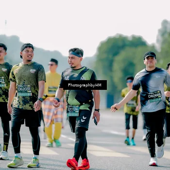 Runner Photo 6558193