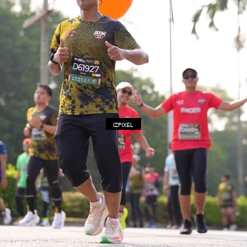 Runner Photo 6558194