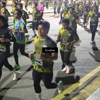 Runner Photo 6558199