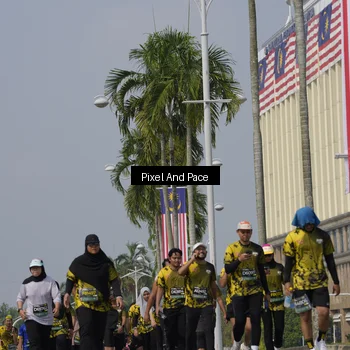 Runner Photo 6558233