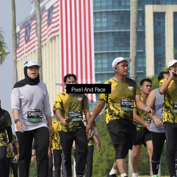 Runner Photo 6558242