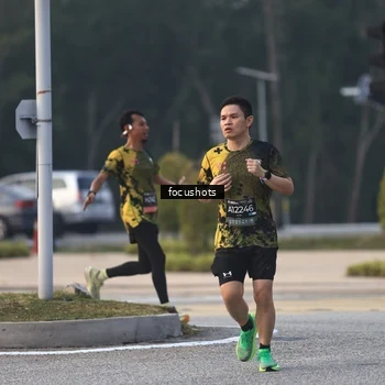Runner Photo 6558245