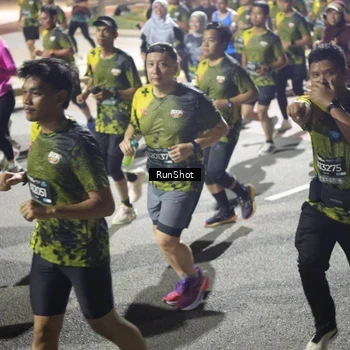 Runner Photo 6558250