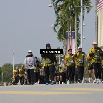 Runner Photo 6558271