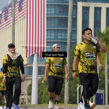Runner Photo 6558287
