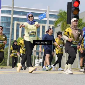 Runner Photo 6558363