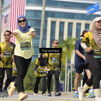 Runner Photo 6558364