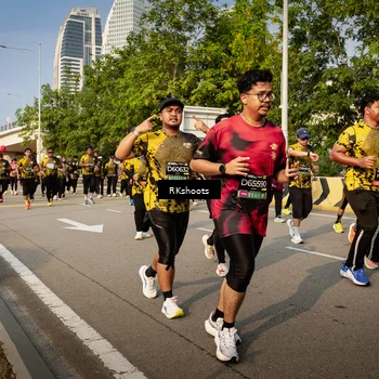 Runner Photo 6558366