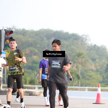 Runner Photo 6558375