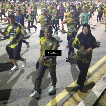 Runner Photo 6558380
