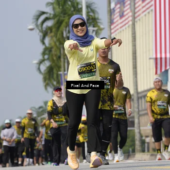 Runner Photo 6558387