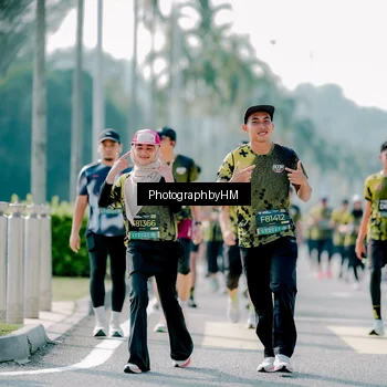 Runner Photo 6558391