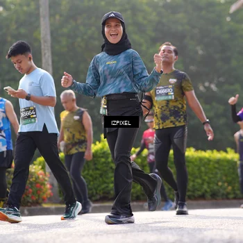 Runner Photo 6558393