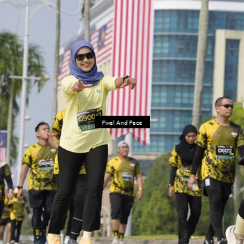 Runner Photo 6558396